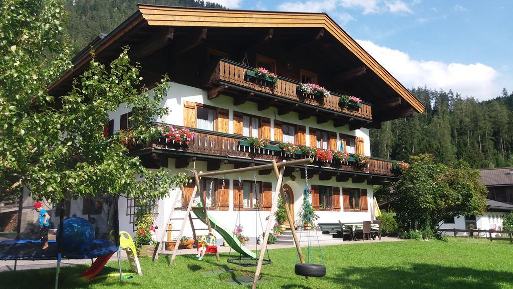Ferienwohnungen Weberbauer Sankt Martin bei Lofer Exterior photo